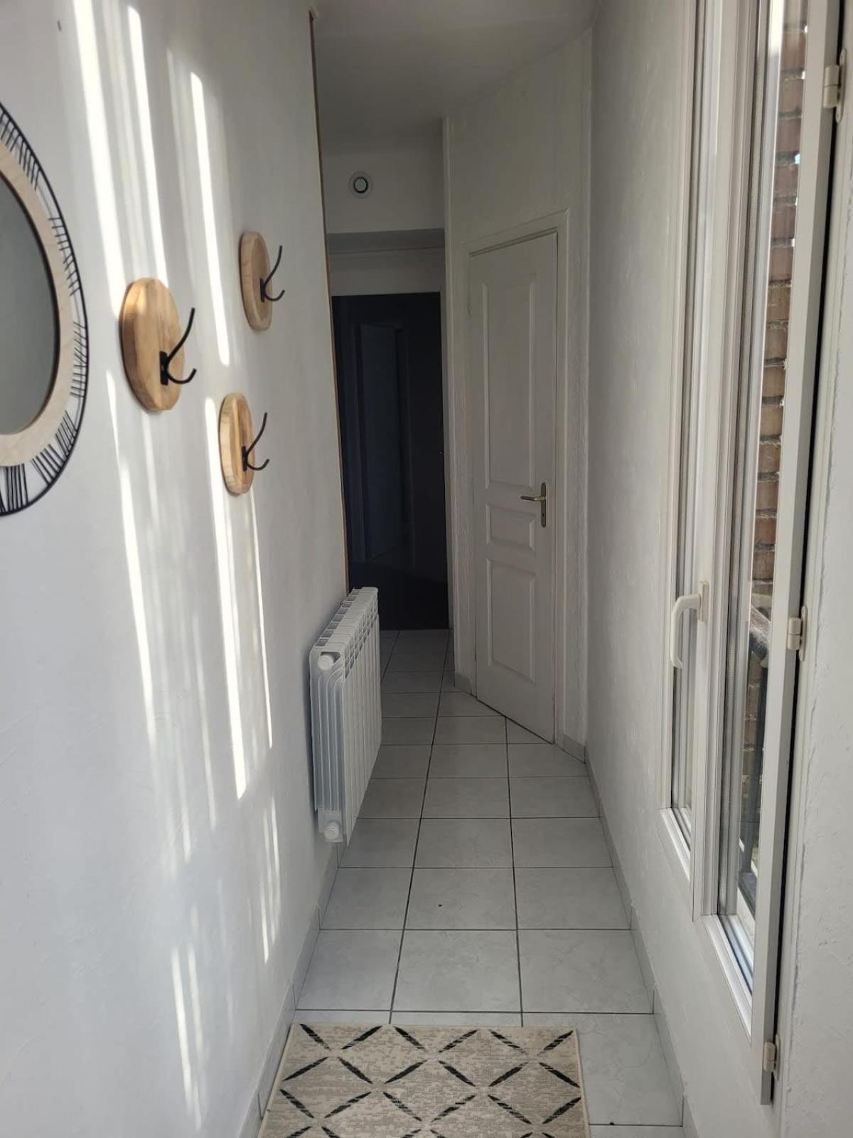 La Retro- Seance Apartman Soissons Kültér fotó